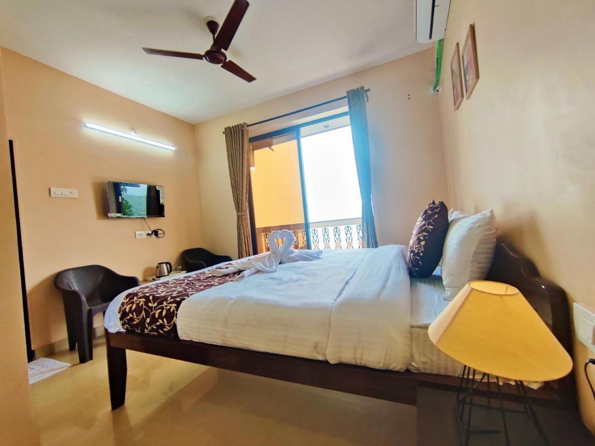 Ekaar Hotel Panaji Ngoại thất bức ảnh